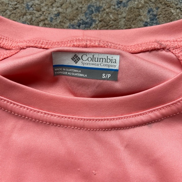 2/$10 Salmon Pink Columbia Long Sleeve - Picture 3 of 3